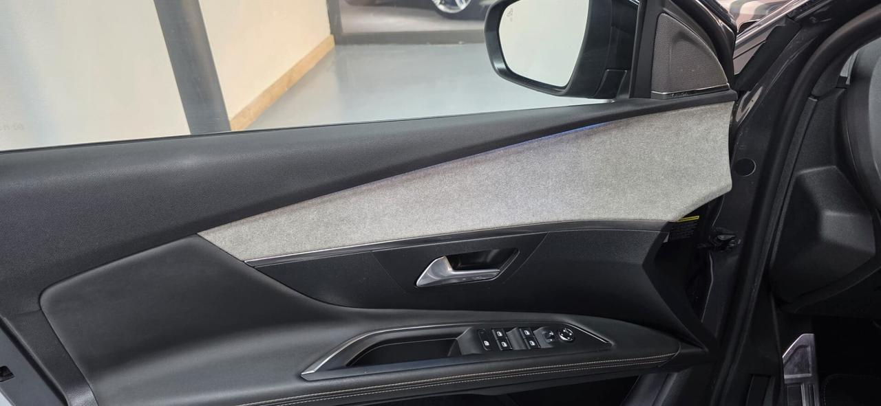 Peugeot 3008 BlueHDi 130 S&S EAT8 GT Pack