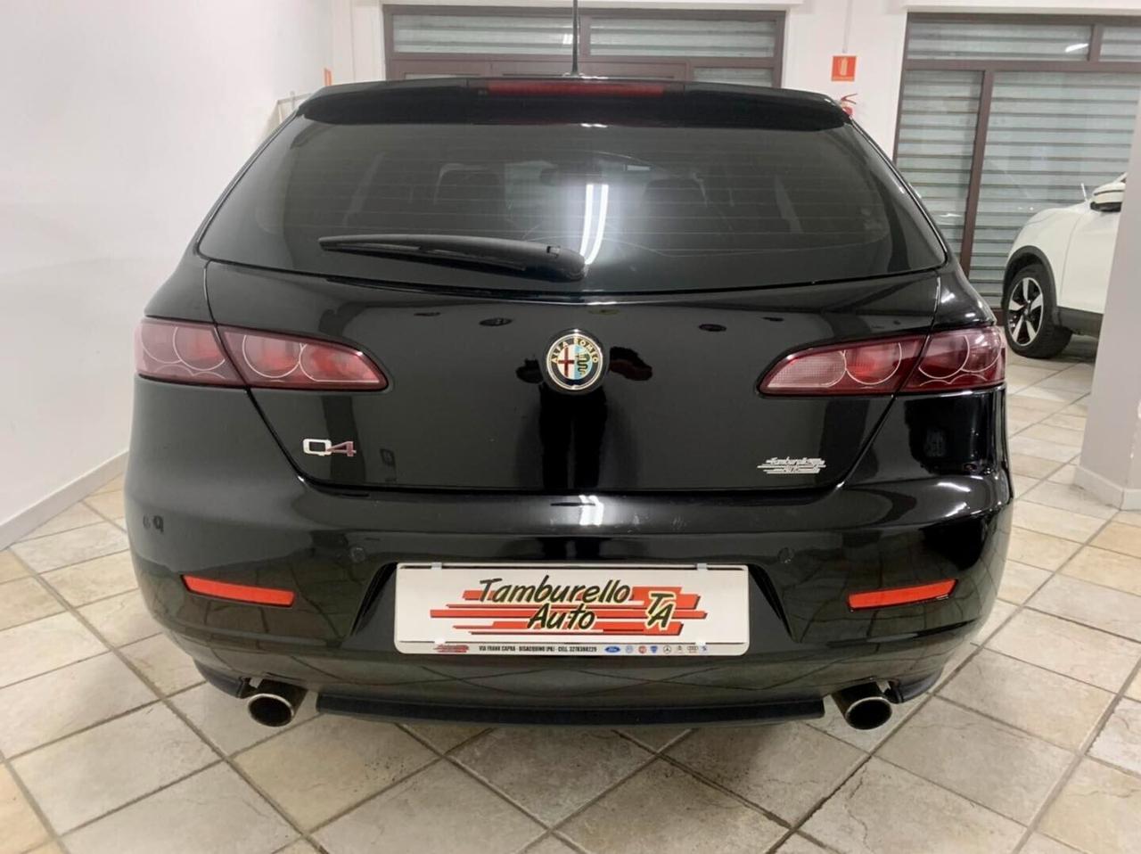 Alfa Romeo 159 2.4 JTDm (210) Q4 Sportwagon Exclusive