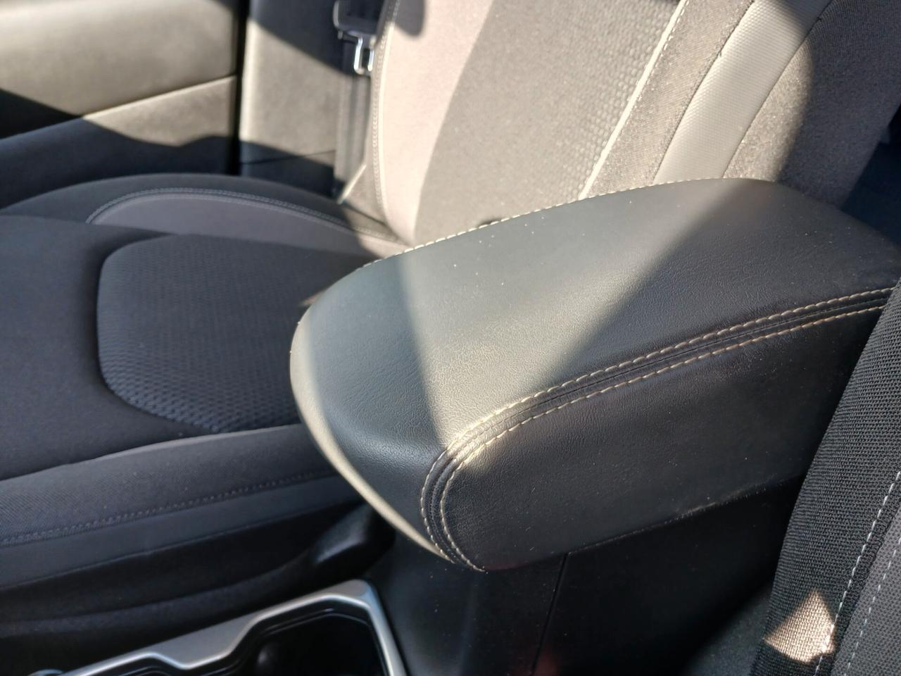 Jeep Renegade 1.5 Turbo T4 MHEV Limited