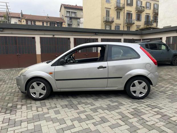FORD Fiesta 1.2 /euro4 benz/Ok neo Patentati