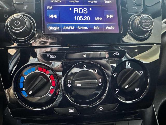 LANCIA Ypsilon 1.2 69 CV 5 porte Platinum