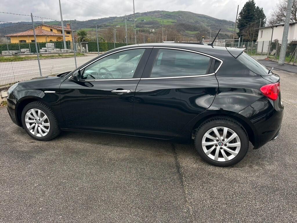 Alfa Romeo Giulietta 1.6 JTDm TCT 120 CV Super