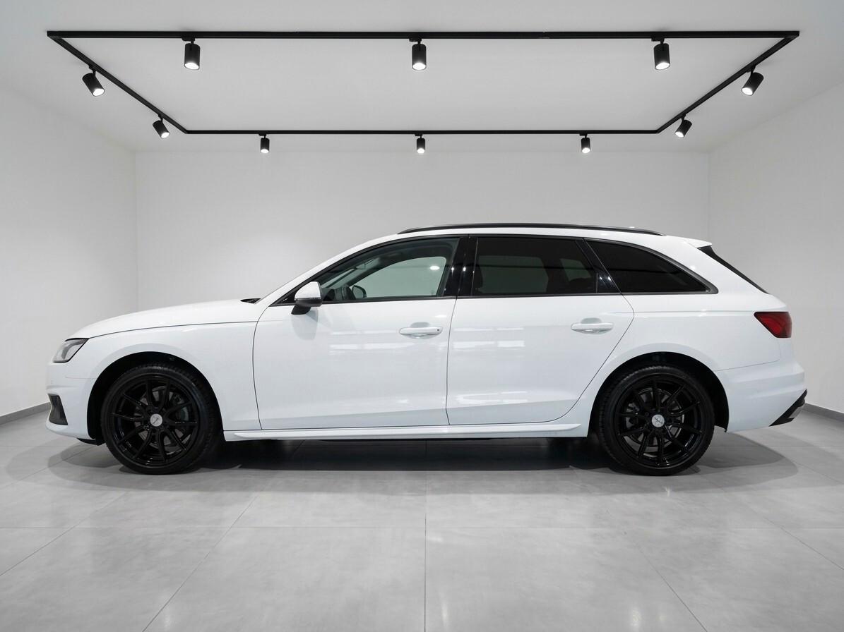Audi A4 Avant 30 2.0 tdi 136cv S tronic