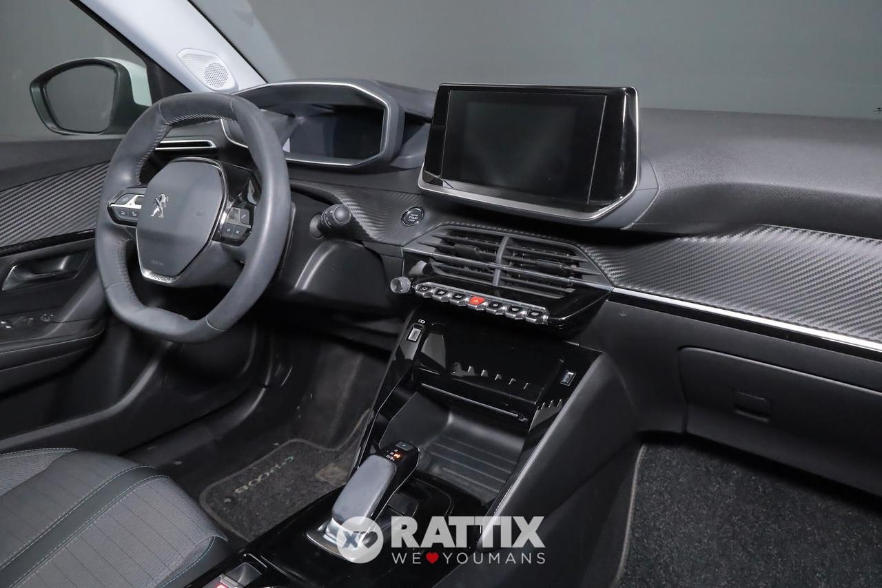 Peugeot e-2008 motore elettrico 100kW Allure Pack