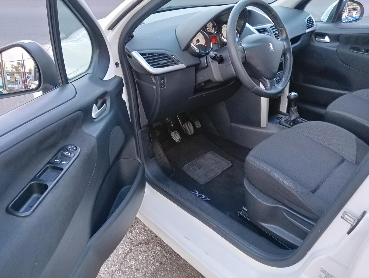 Peugeot 207 1.4 HDi 70CV Unico Proprietario