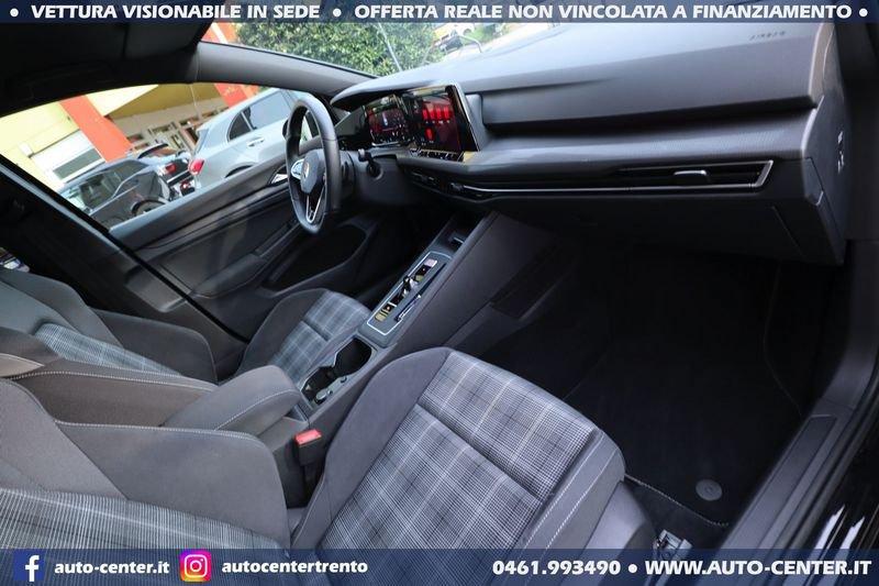 Volkswagen Golf 8 GTD DSG 2.0 TDI 200CV 19 IQ.LIGHT LED