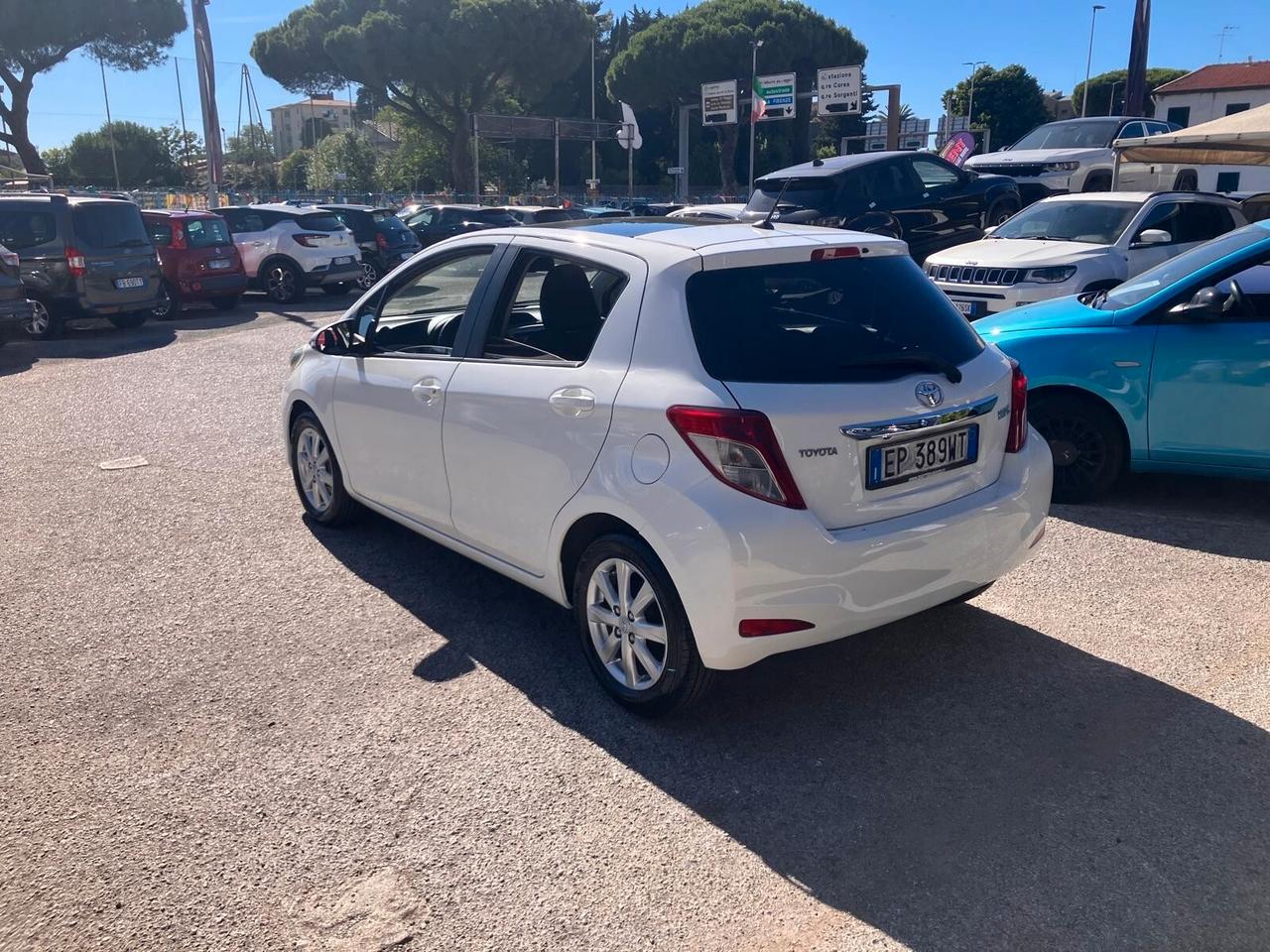 TOYOTA YARIS 1.3 100cv 5 Porte Lounge