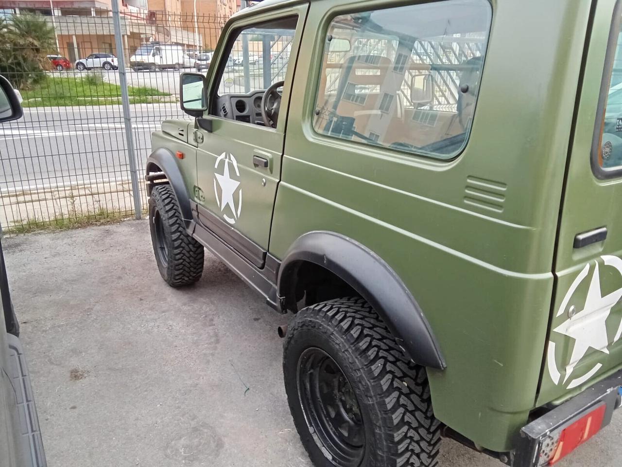 Suzuki Samurai 1.9 diesel cat Berlina De Luxe