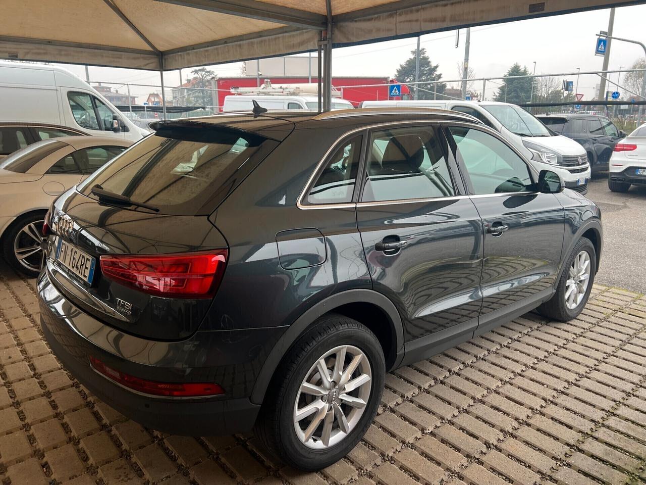 Audi Q3 2.0 TFSI 180 CV quattro S tronic Business PREZZO REALE