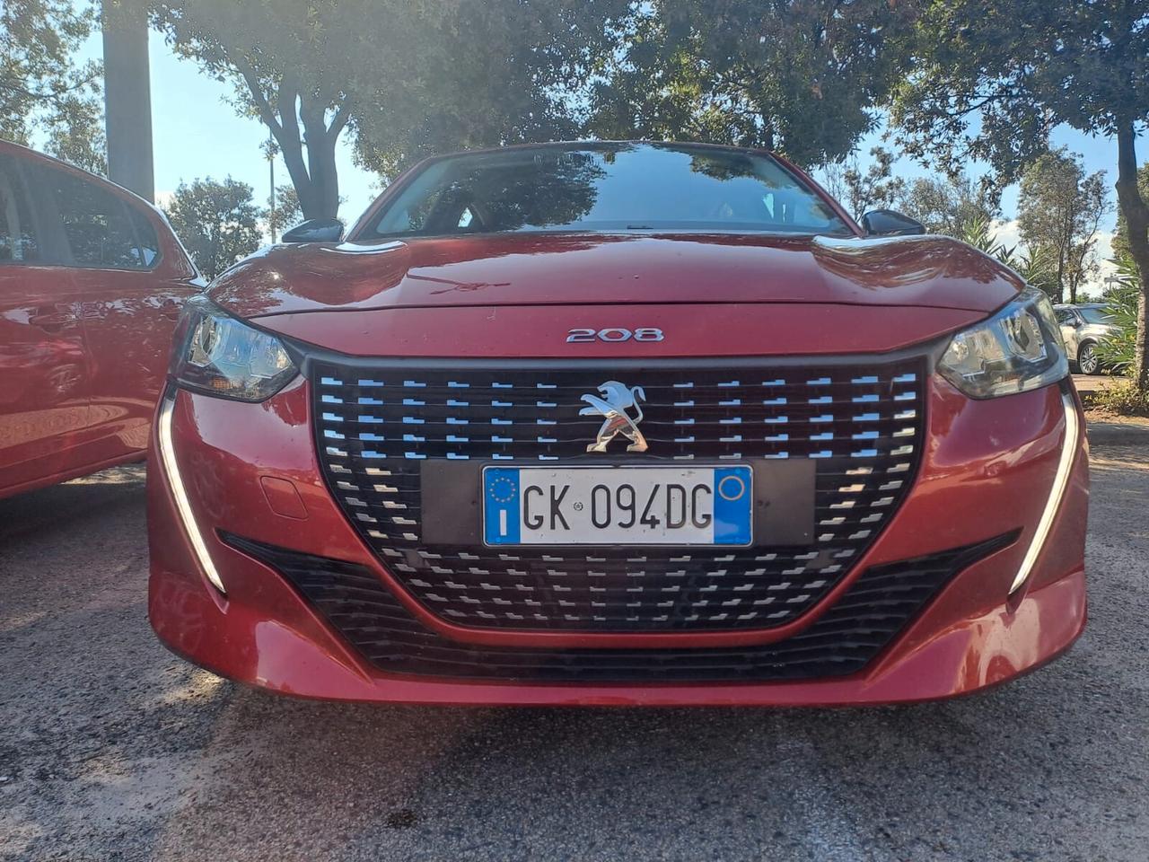 NUOVO ARRIVO Peugeot 208 GARANTITO 12 MESI