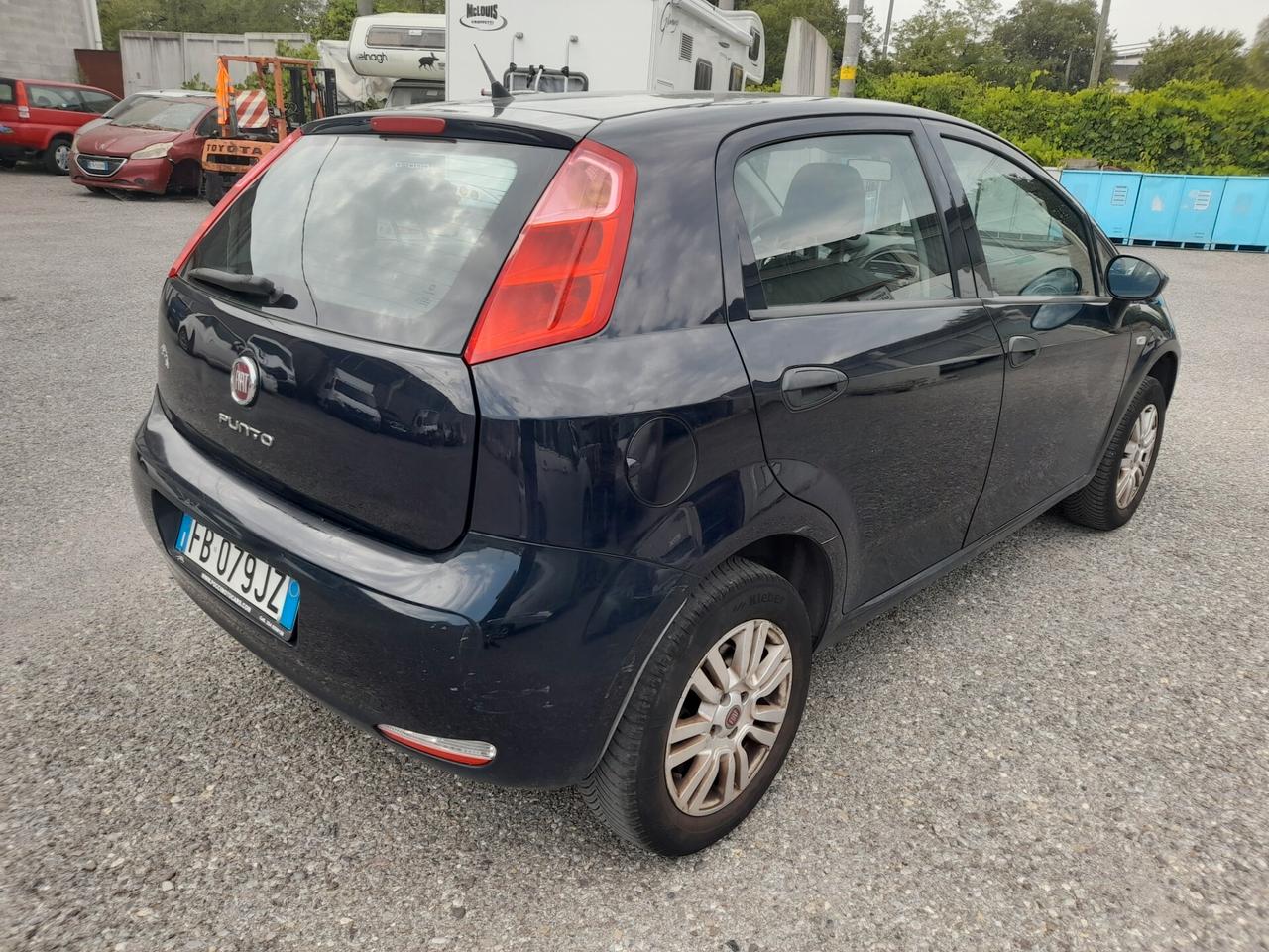 Fiat Punto 1.4 8V 5 porte Natural Power Street