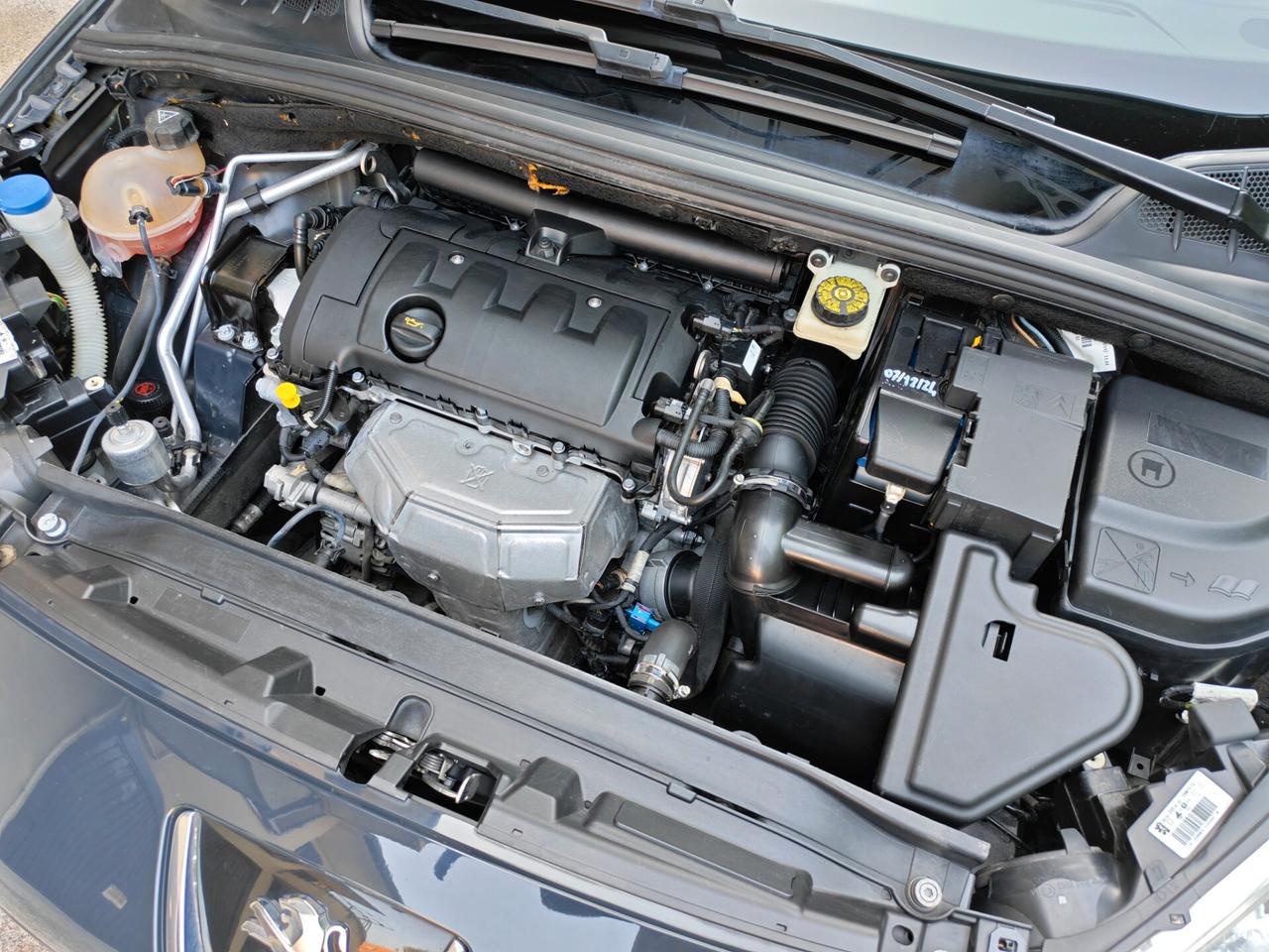 Peugeot 308 SW 1.4 BENZINA 98cv / 97.000km / Unipro