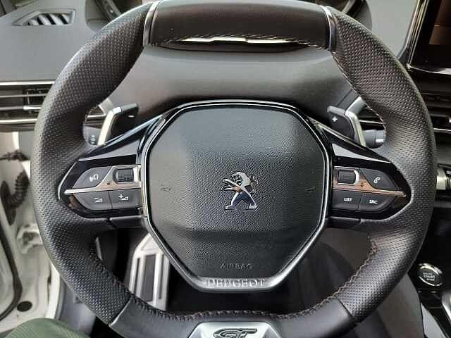 Peugeot 3008 BlueHDi 130 S&S EAT8 GT