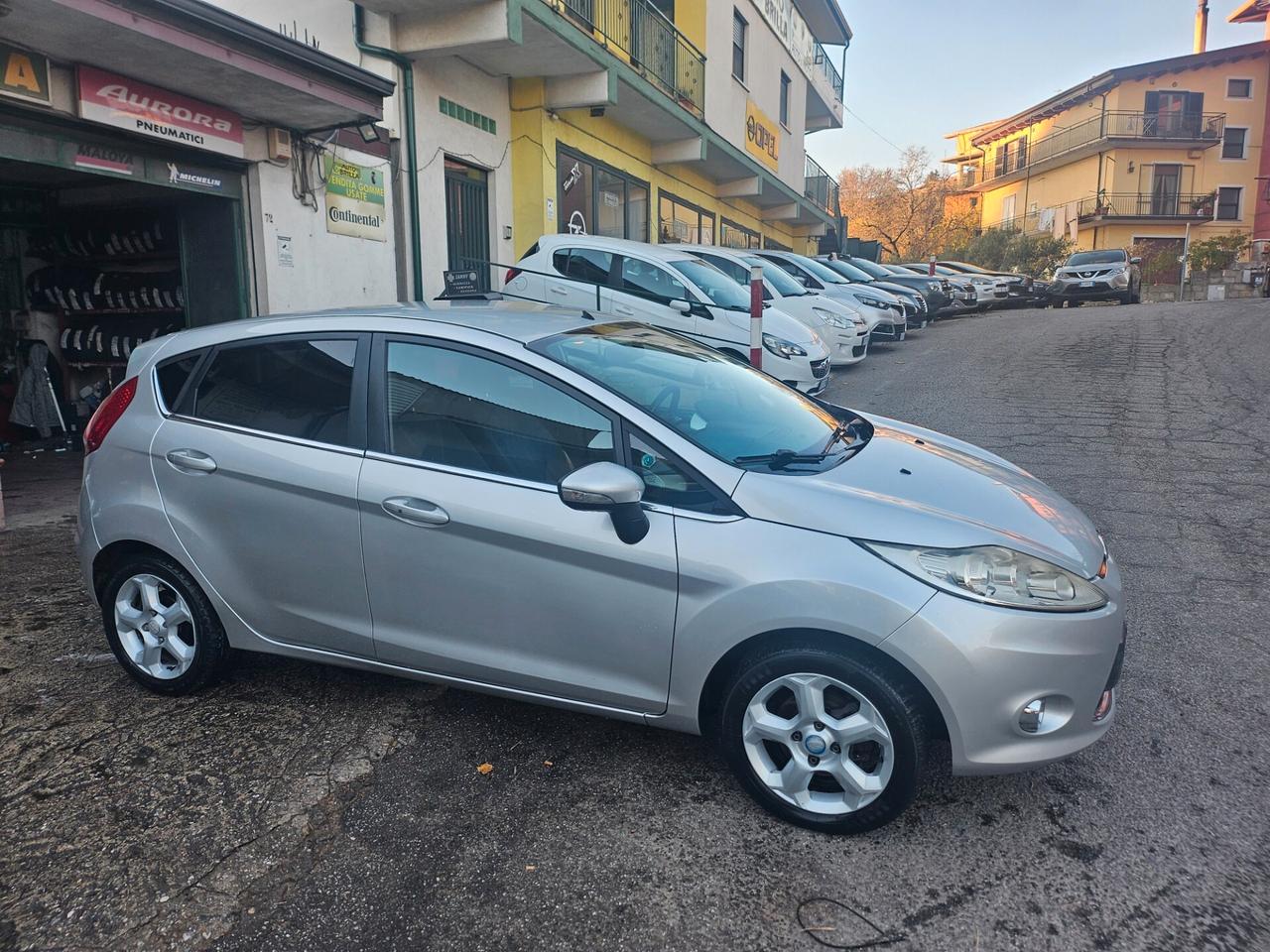 Ford Fiesta 1.4 TDCi 5p. Titanium