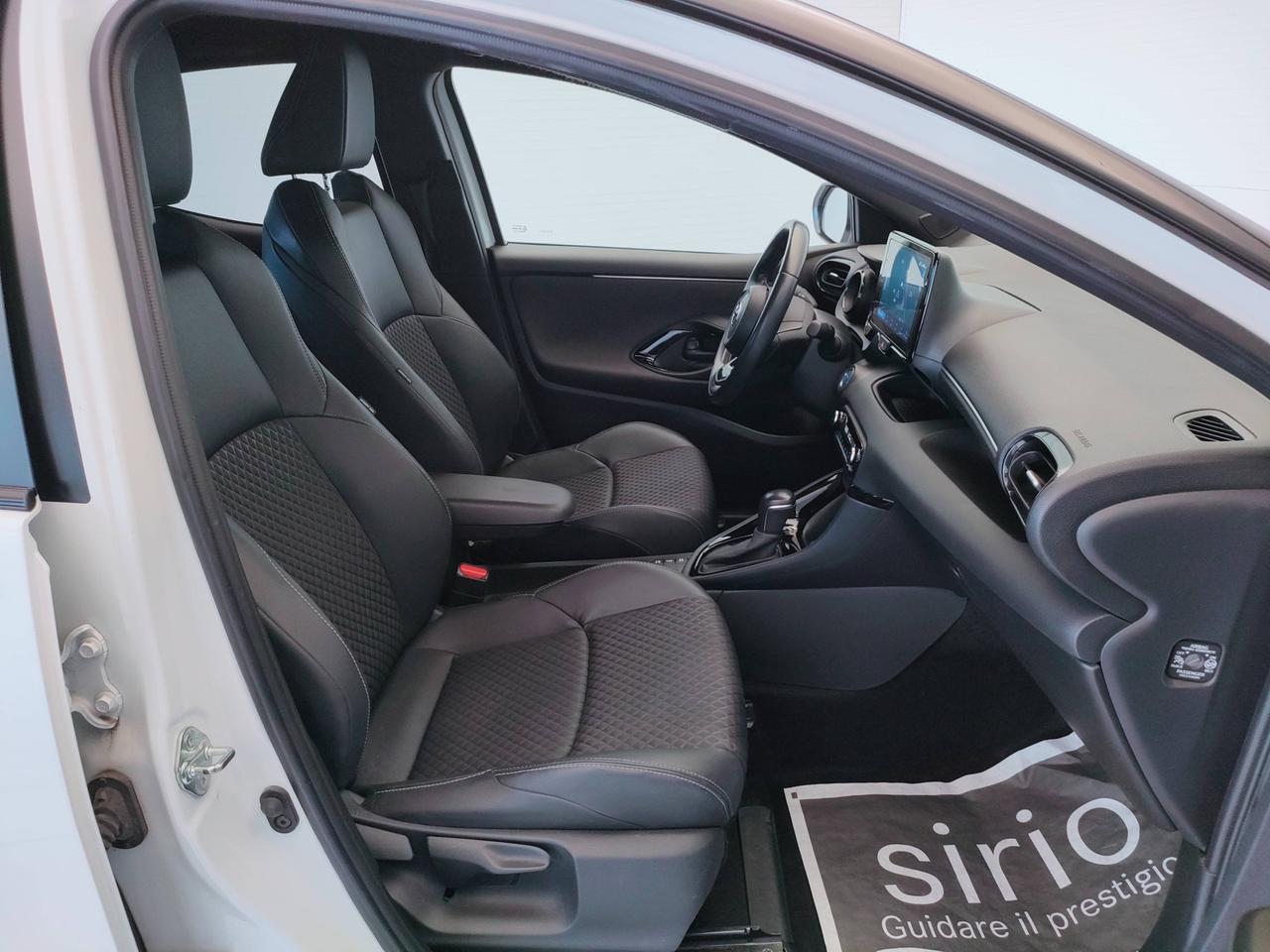 TOYOTA Yaris IV 2020 - Yaris 1.5h Style