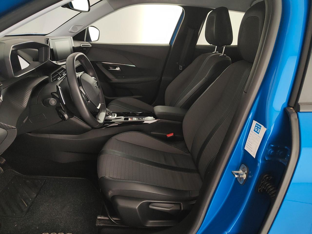 Peugeot 2008 BlueHDi 130 S&S EAT8 Allure Pack