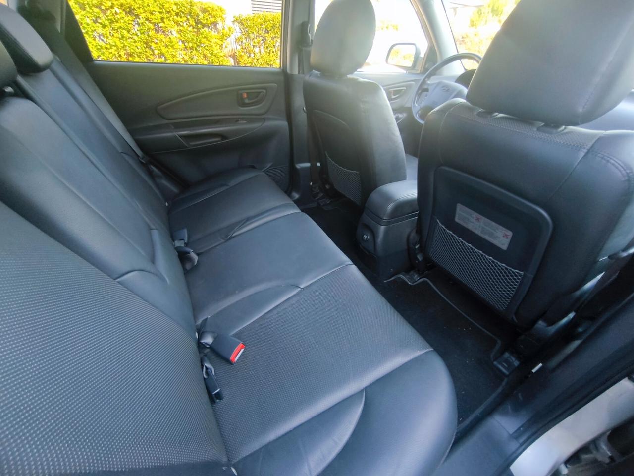 HYUNDAI TUCSON 4WD 2,0 G.P.L-KM 75000-