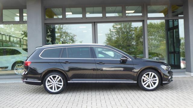 VOLKSWAGEN Passat Variant 2.0 TDI SCR 190 CV DSG Highline BMT