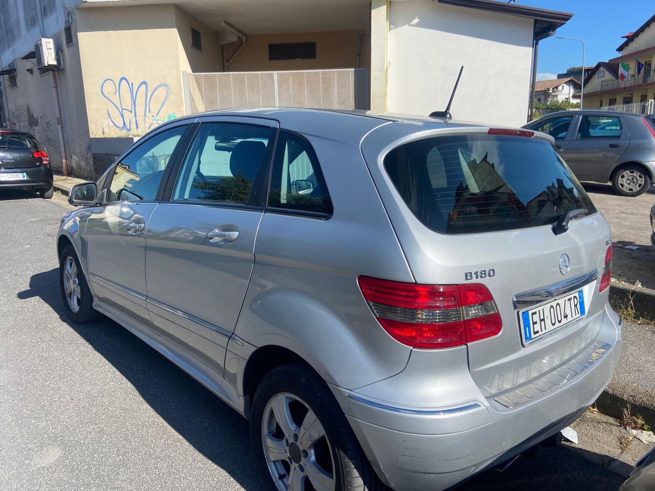 Mercedes-benz B 180 NGT AUTOMATICA