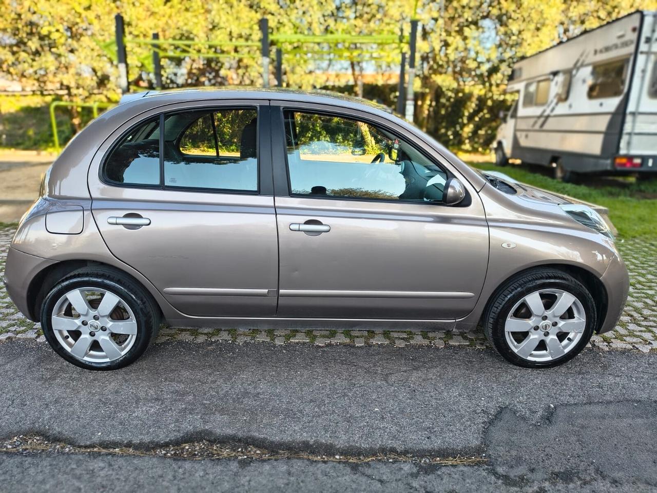 Nissan Micra 1.2 benzina NEOPATENTATI