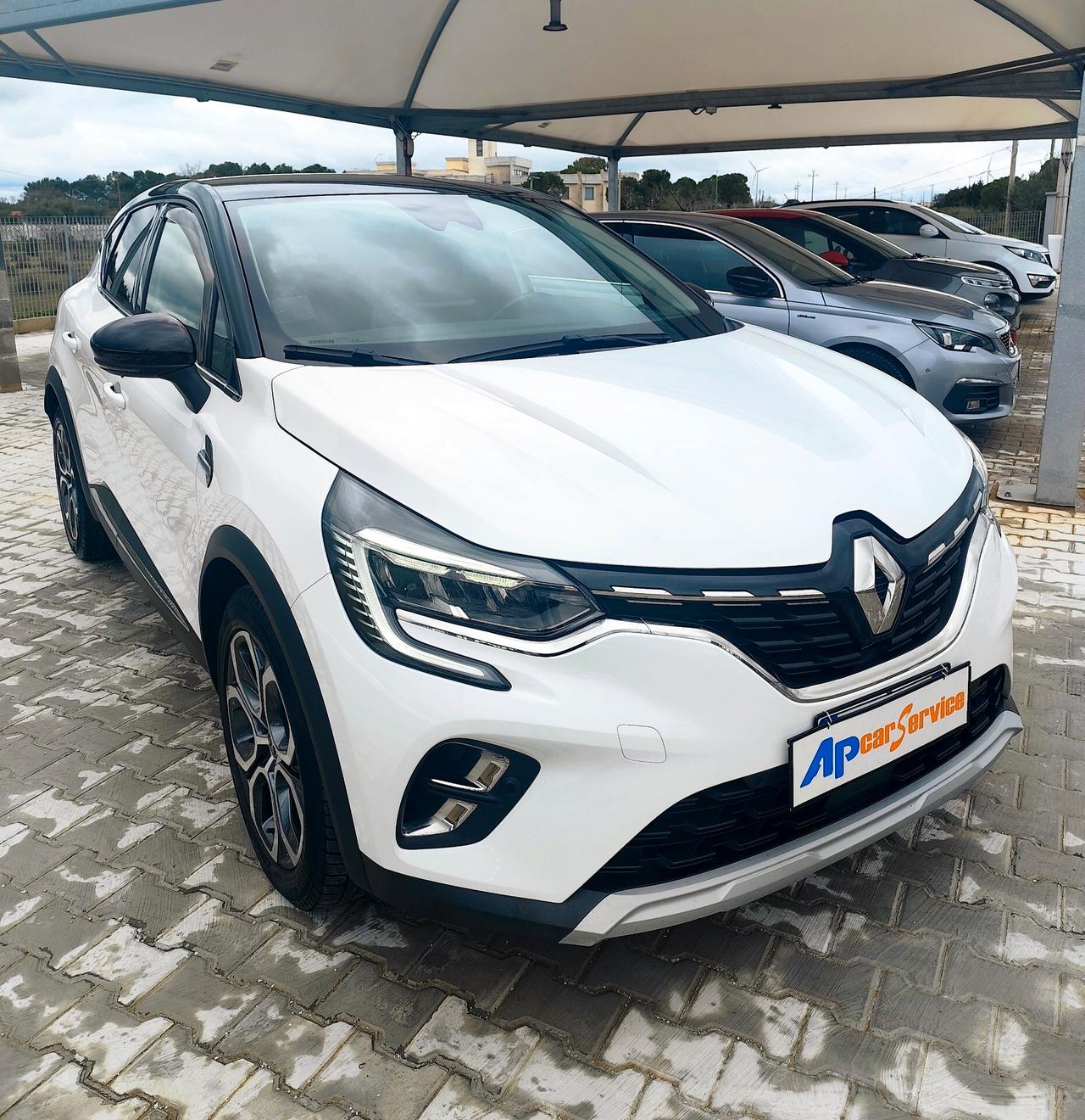 Renault Captur Blue dCi 115 CV EDC Intens
