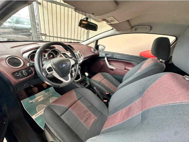 Ford Fiesta 1.2 82CV 3 porte Titanium