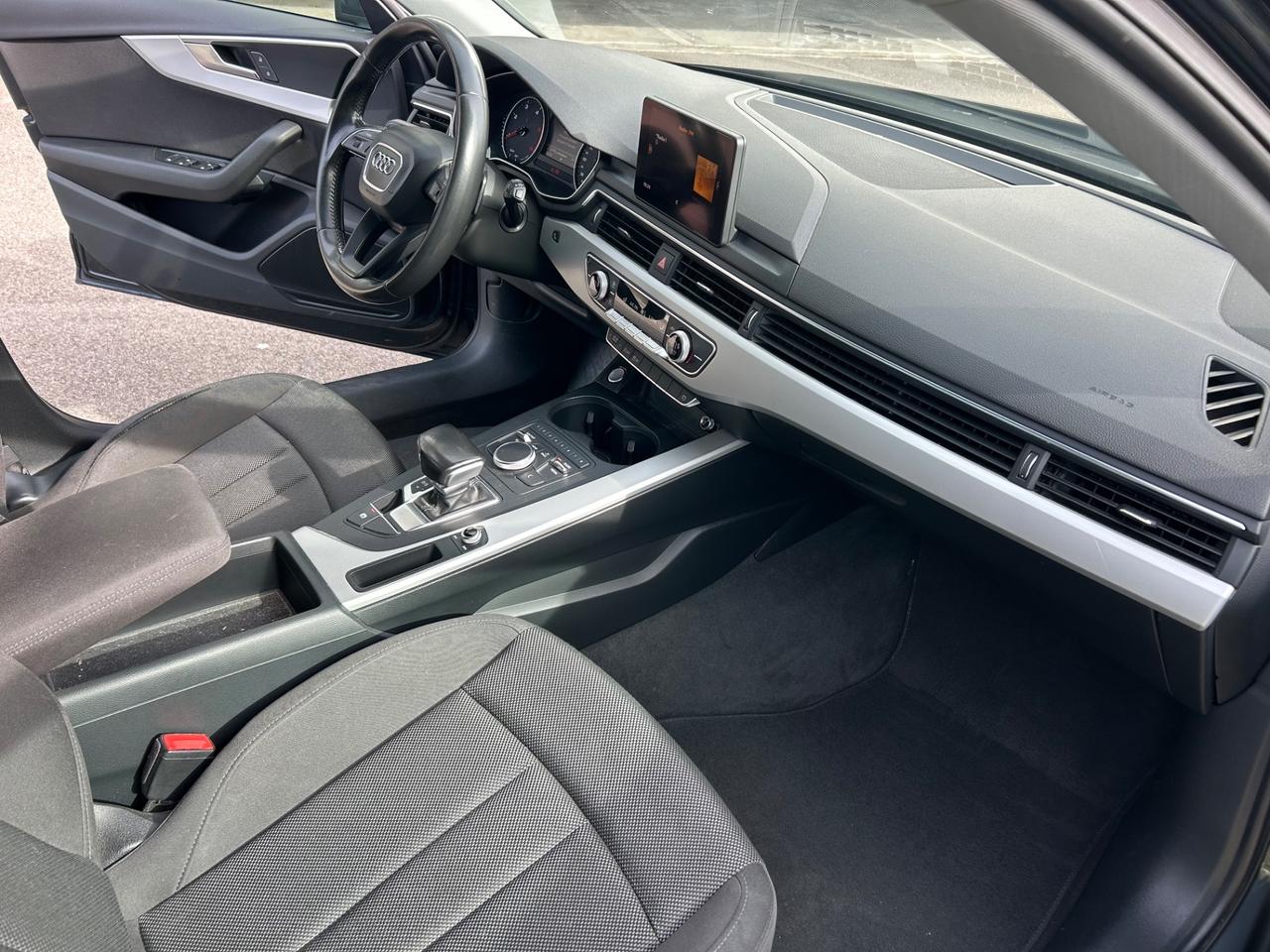 Audi A4 Avant 2.0 TDI 150 CV ultra Business