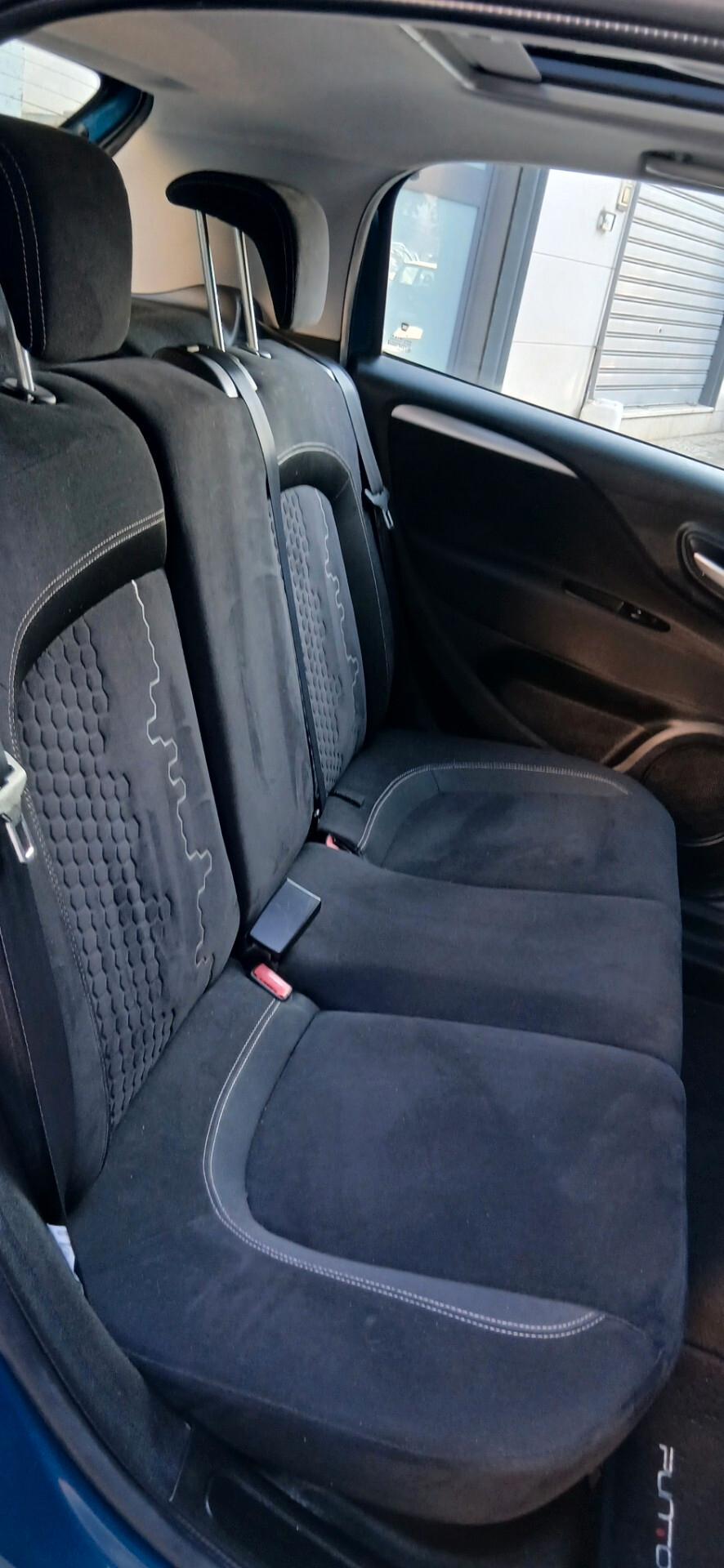 FIAT PUNTO 1.3 MJT II 75 CV 5 PORTE LOUNGE
