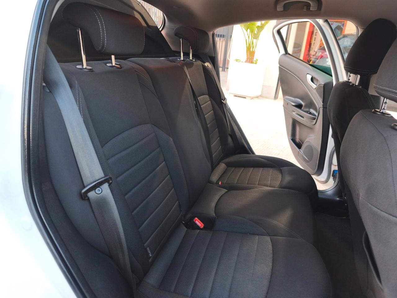 Alfa Romeo Giulietta 1.6 JTDm-2 120 CV Business
