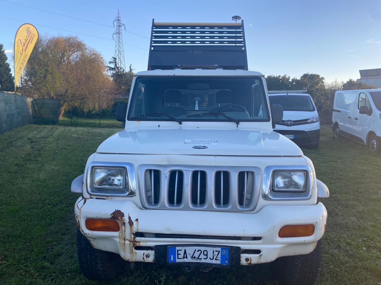 Mahindra Bolero Loader 2.5 CRDe rcassone ribaltabile OK PER NEO PATENTATI