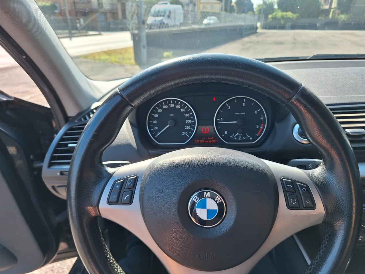 Bmw 120 120d cat 5 porte Futura