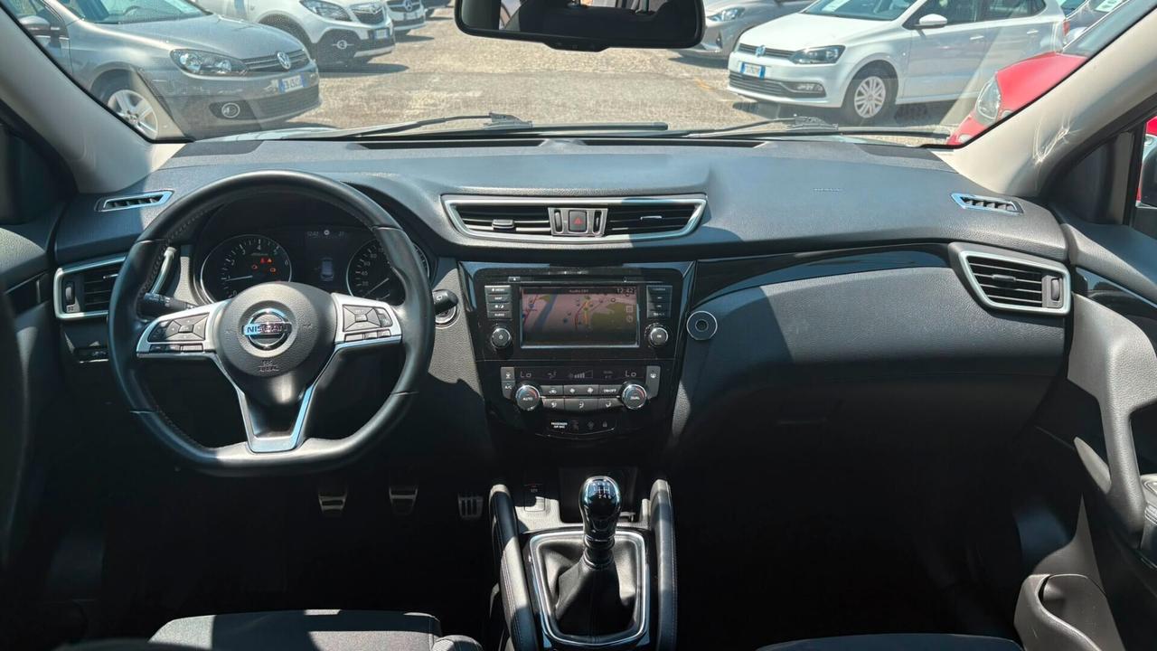 Nissan Qashqai 1.3 DIG-T 140 CV Tekna