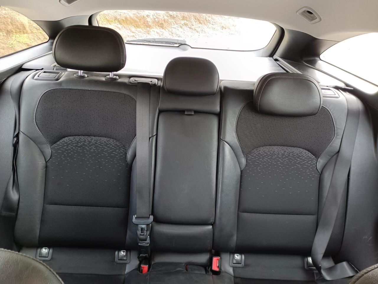 i30 Wagon 1.6 CRDi 110CV DCT Business