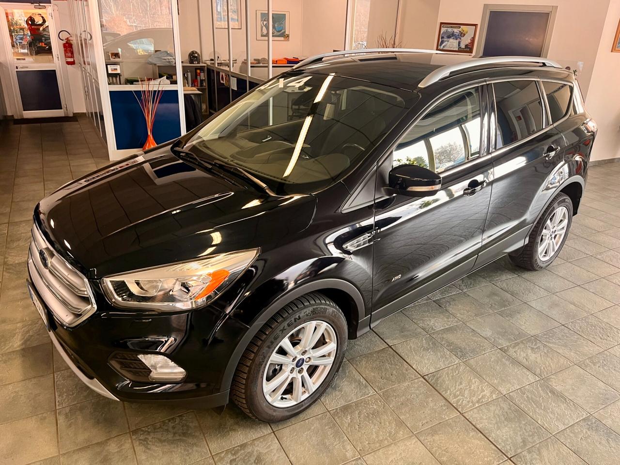 Ford Kuga 2.0 TDCI 150 CV S&S 4WD Titanium