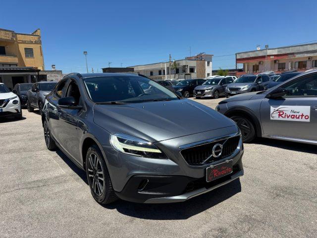 VOLVO V40 Cross Country D2 Style Plus