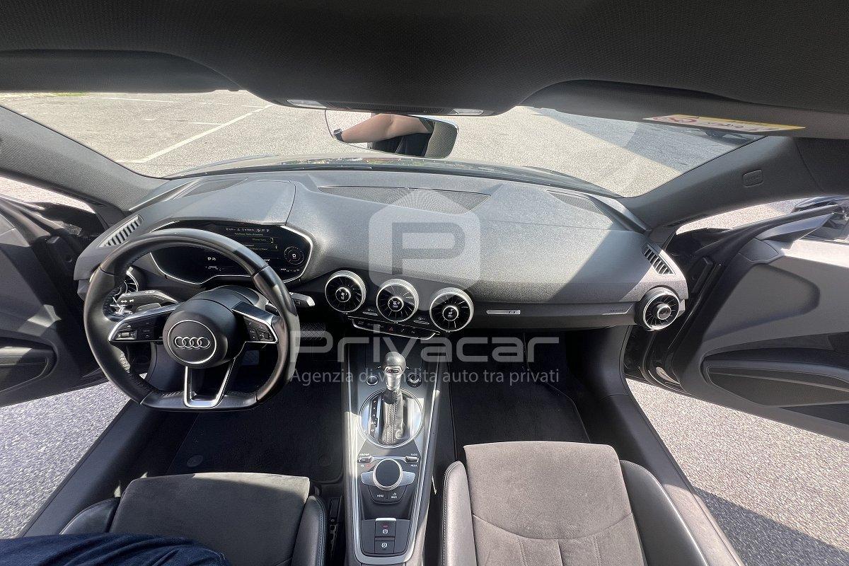 AUDI TT Coupé 40 TFSI S tronic