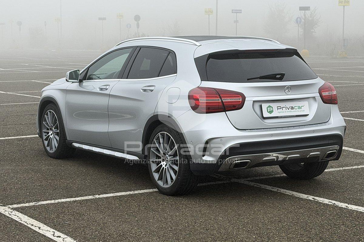 MERCEDES GLA 220 d Automatic Premium