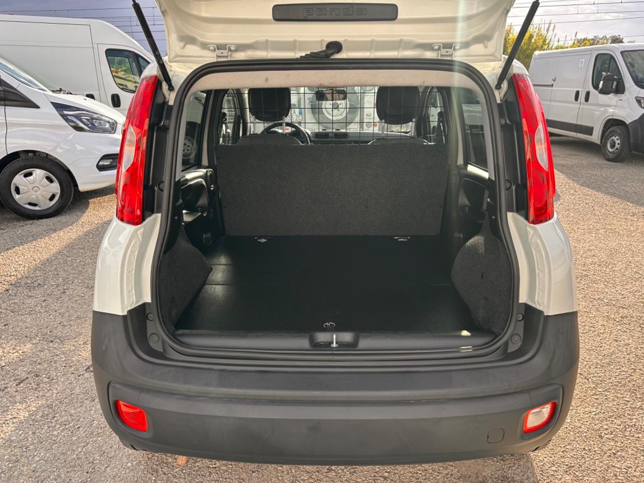 Fiat Panda 1.0 GSE S&S Hybrid Pop Van 2 posti