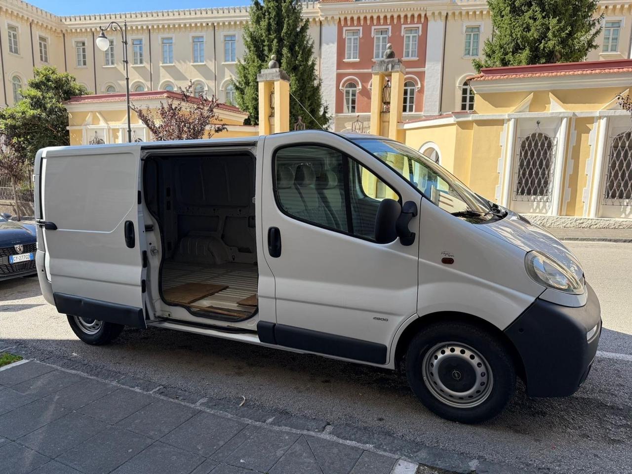 Opel Vivaro 27 2.5 CDTI PC-TN Combi Semivetrato Tec. Fap M1
