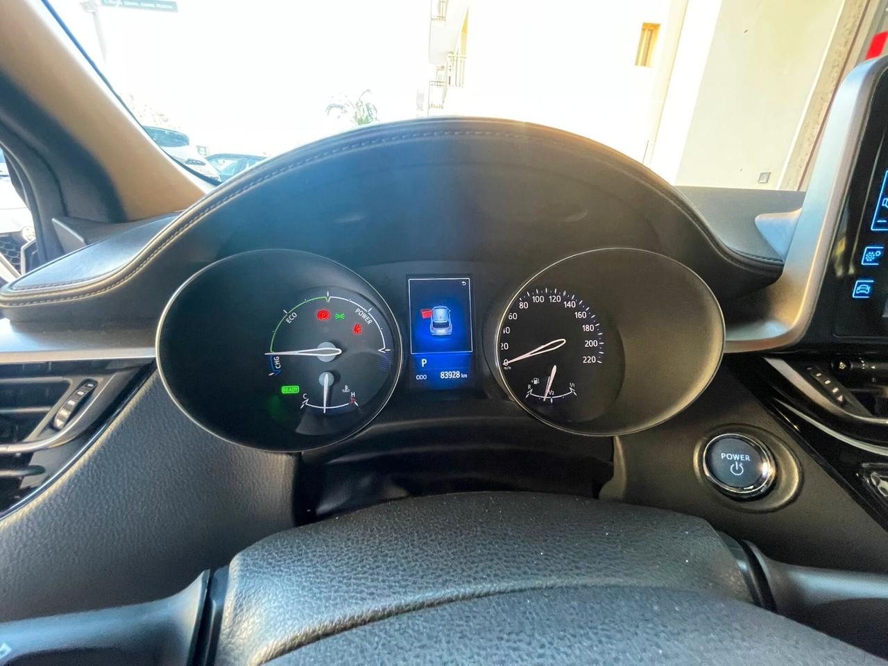 Toyota C-HR 1.8 Hybrid E-CVT Style+