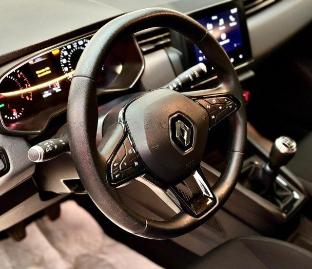 RENAULT Clio TCe 100 CV CVT 5 porte Intens