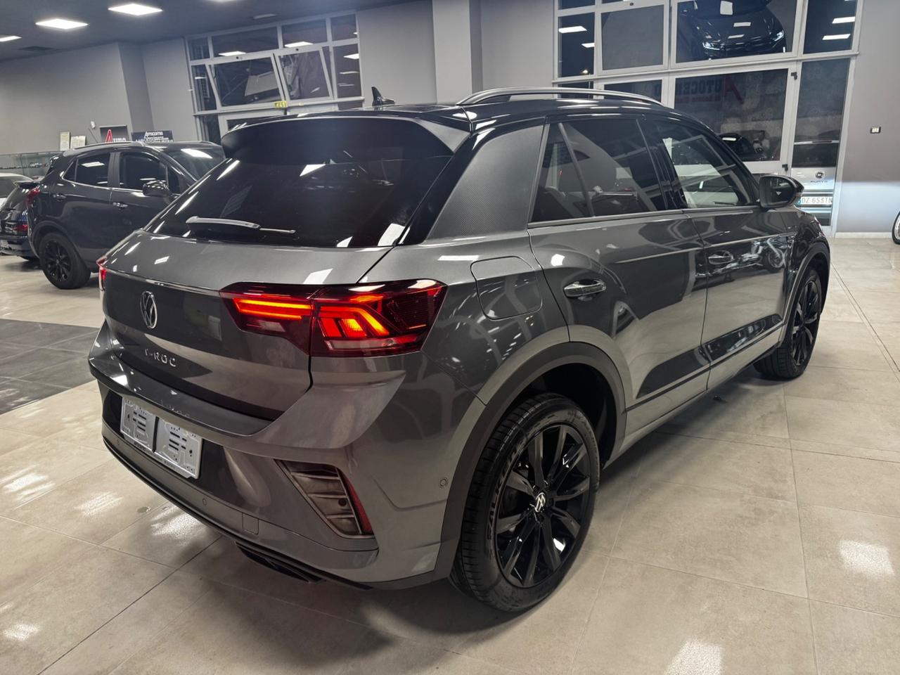 VOLKSWAGEN T ROC R-LINE 2022 DSG 2.0 TDI 150CV