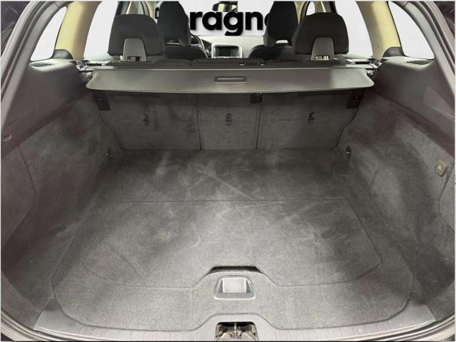 VOLVO XC60 D4 Geartronic Momentum