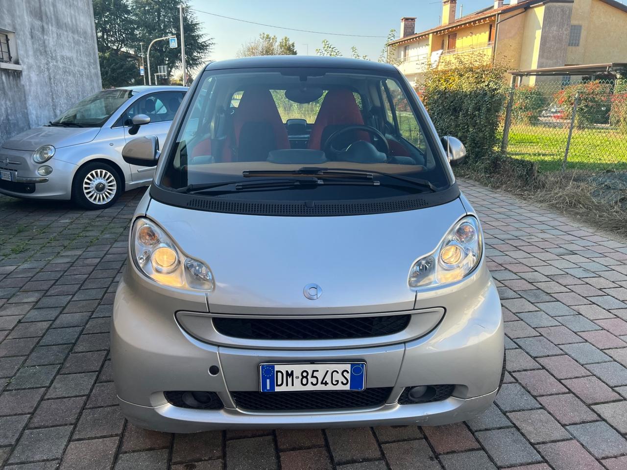 Smart ForTwo 1000 52 kW coupé pure 129000