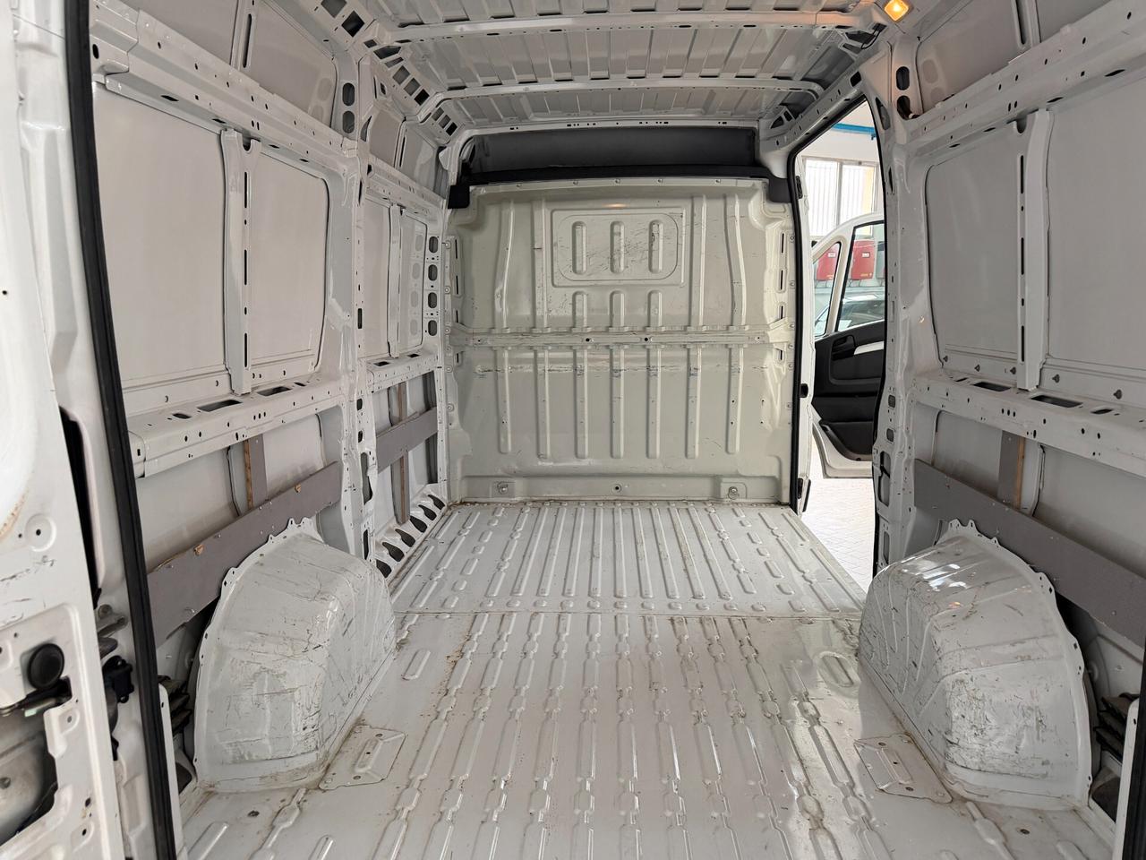 Citroen Jumper 33 BlueHDi 140 S&S PM-TM Furgone