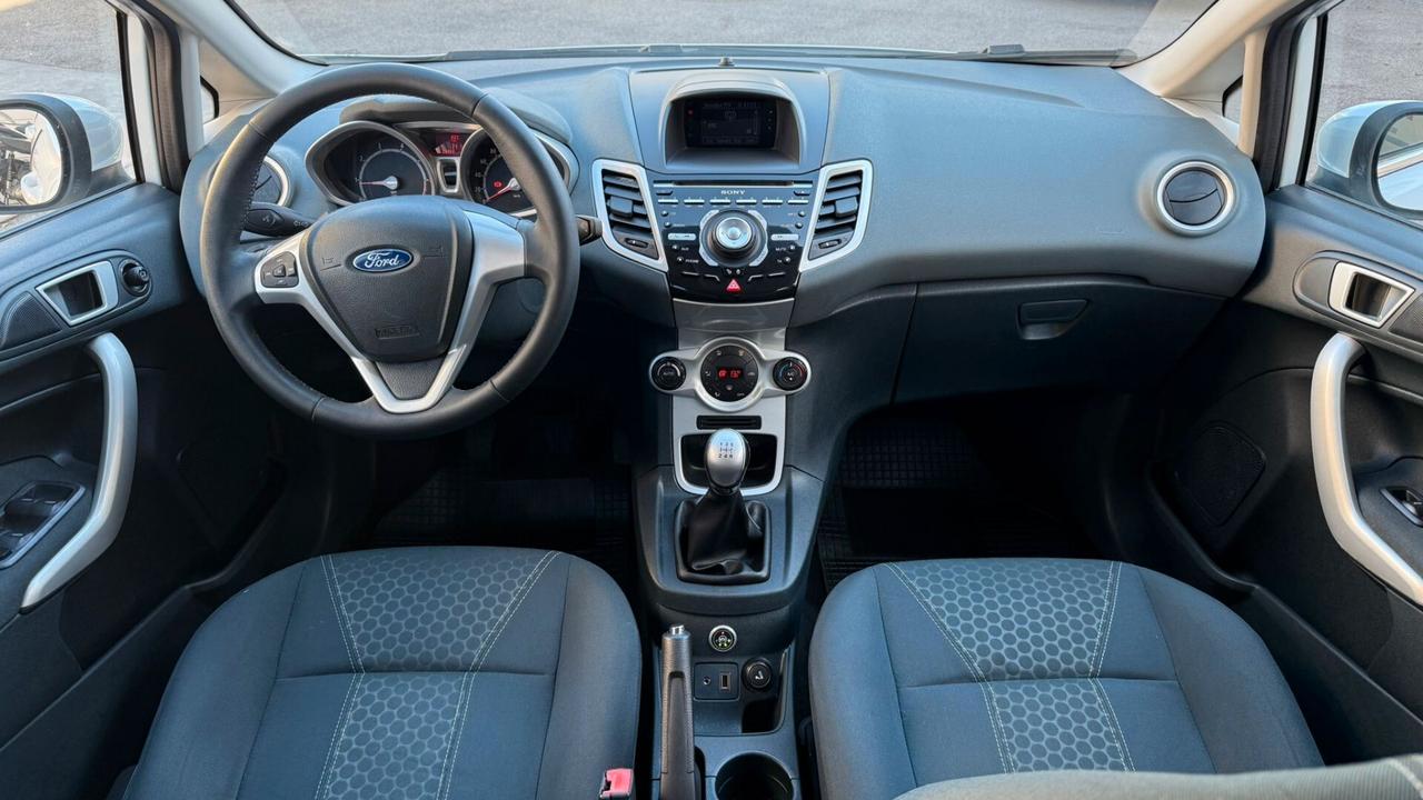 FORD FIESTA 1.4 TITANIUM 5 PORTE GPL 2012