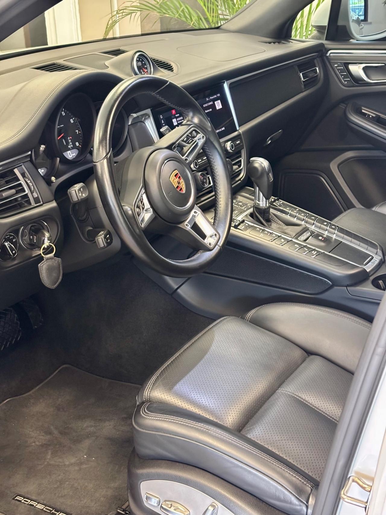 Porsche Macan 2.0