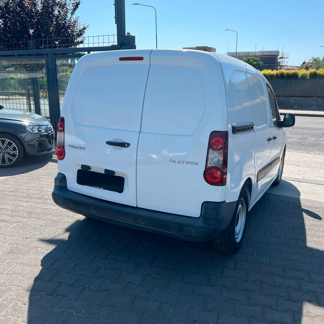 Peugeot Partner Tepee Mix BlueHDi 100 Active