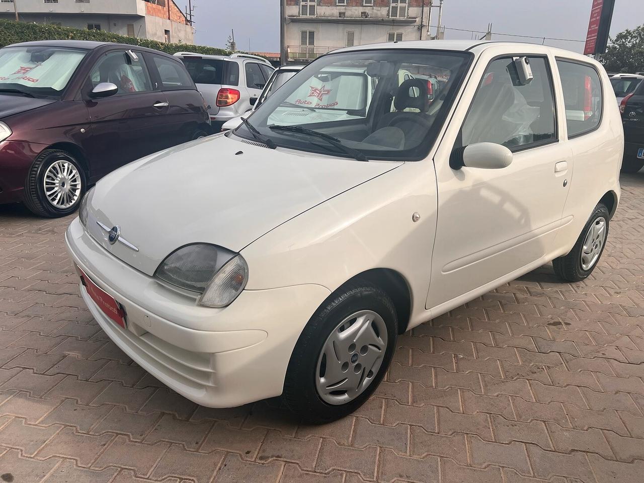 Fiat 600 1.1 ACTIVE OK NEOPATENTATI