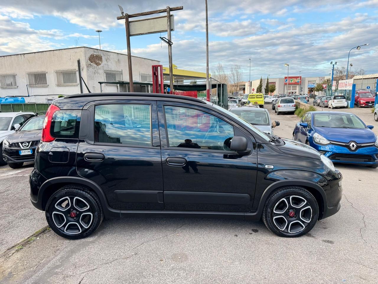 Fiat Panda 1.0 city cross Hybrid Sport Anno 06/2022 Permute Finanziamento Garanzia